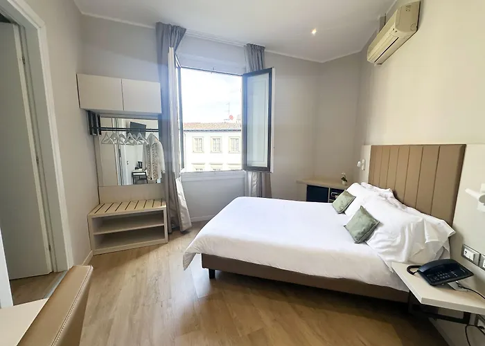 Hotel Giappone Florencia