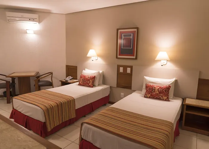 Oft Tamandare Plaza Hotel Goiânia