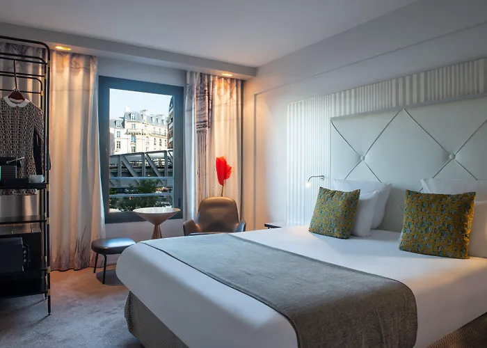 Hotel Le Parisis - Paris Tour Eiffel