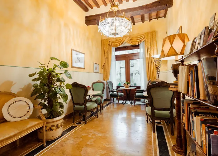 Hotel Palazzo Alexander Lucca