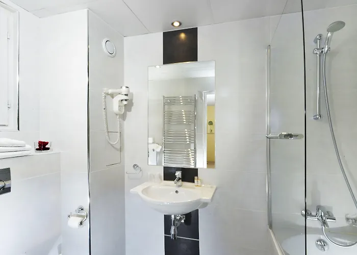 Hotel Carladez Cambronne París