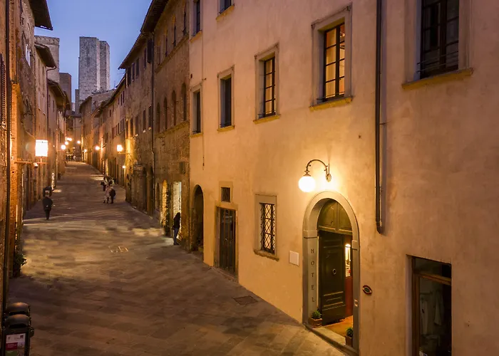 L'Antico Pozzo Boutique Historic Hotel in San Gimignano