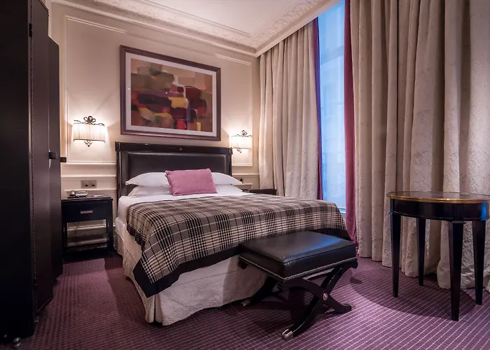 Grand Hotel De L'Univers Saint-Germain París
