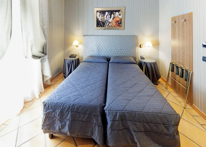 Hotel Lirico Roma