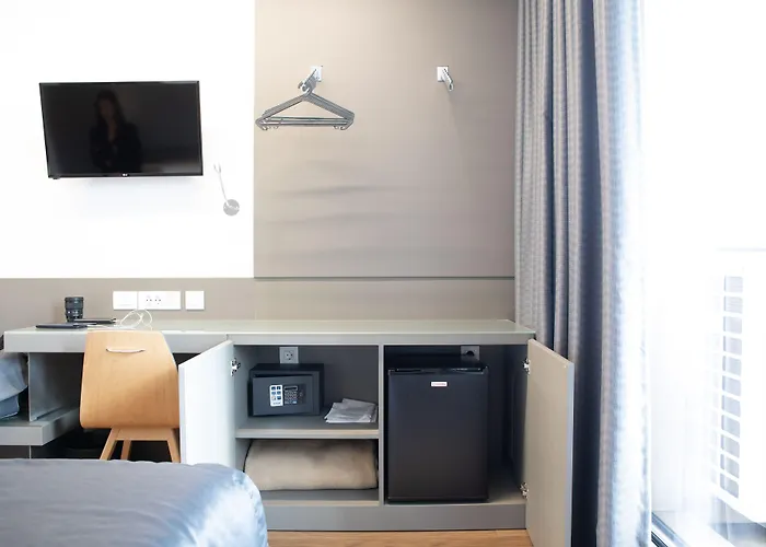 Hotel Alif Campo Pequeno Lisbona