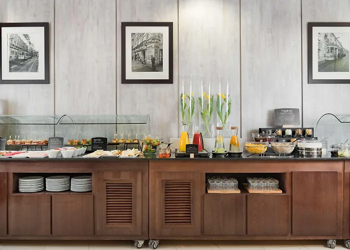 Nh Lisboa Campo Grande Hotel