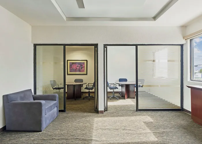 Fiesta Inn Express Chihuahua