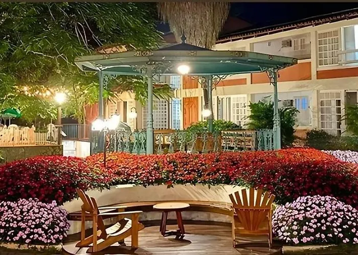 Hotel Fazenda Rochedo Conservatória