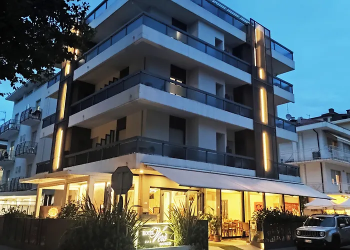 Riccione Beach Hotel Design - Brunch Experience