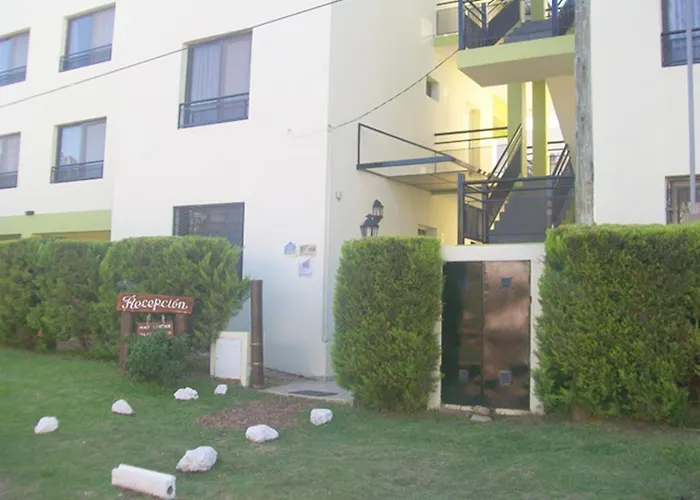 Aparthotel Pinares de Colon