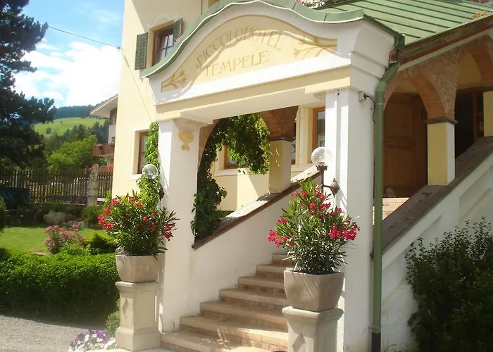 Piccolohotel Tempele Garni San Candido
