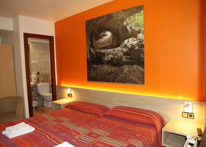 Hostal Acella Pamplona