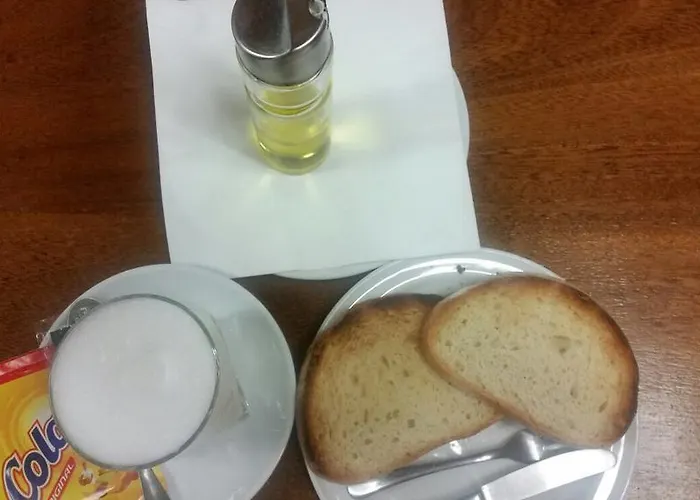 Hostal Virgen De La Encina Ponferrada