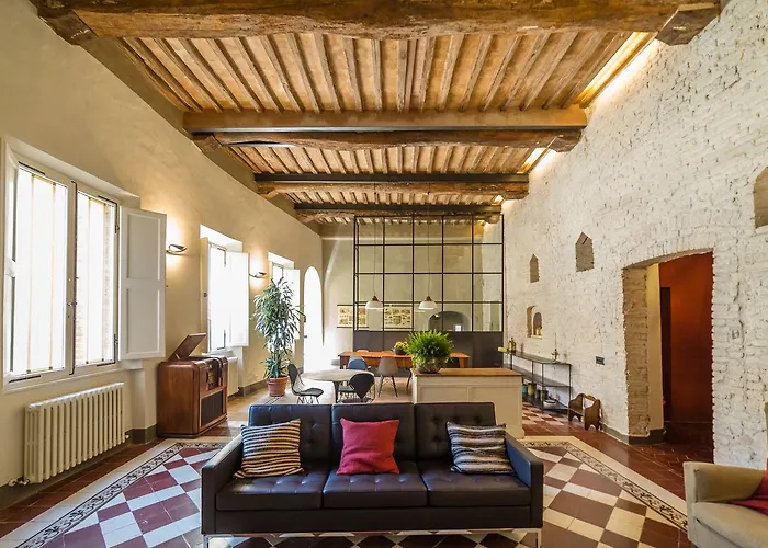 Bed and Breakfast Casatorre dei Leoni Dimora Storica Siena