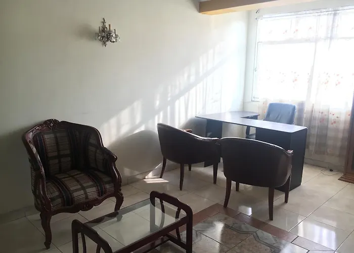 Hotel Brisas De Granada Armenia 