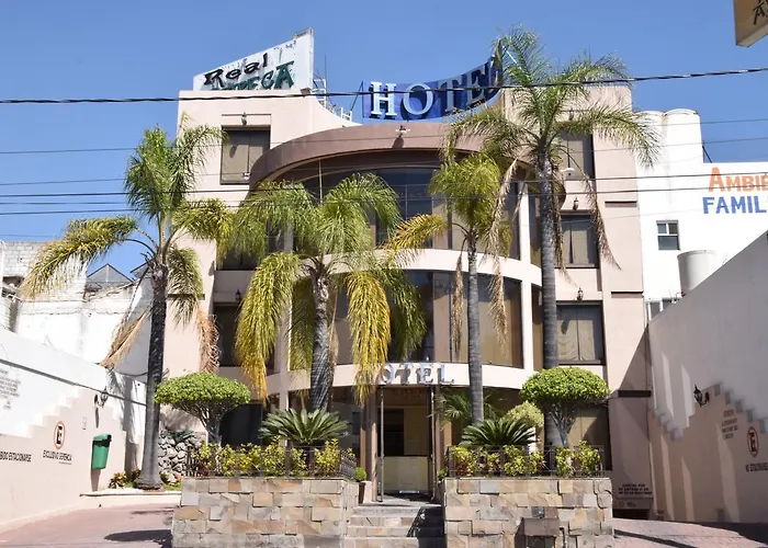 Hotel Real Azteca Zona Piel León