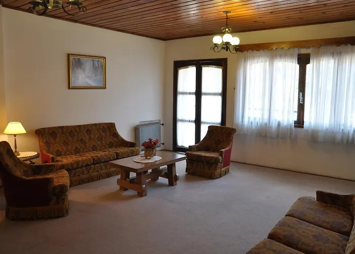 Hotel Vila Regina Campos do Jordão