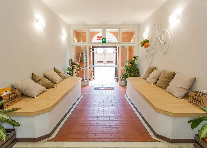 Student'S Hostel Estense Ferrara