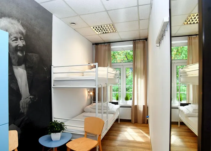 Warsaw Hostel Centrum Private Rooms & Dorms