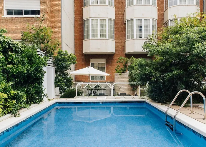 Hotel Gran Derby Suites, A Small Luxury Hotel Of The World Barcelone