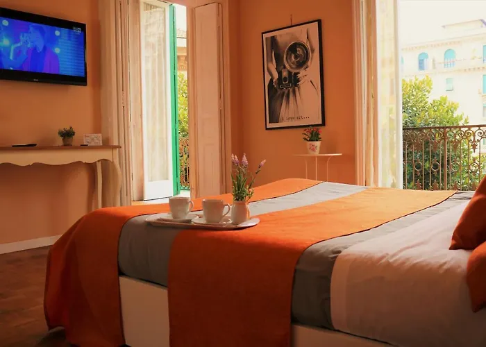 Bed and Breakfast Amedeo Square Nápoles