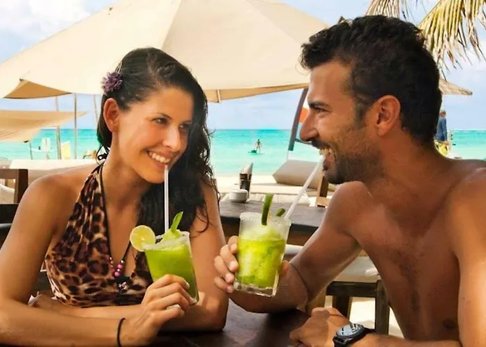 Guacamundo Beach Hostel 5Th. Ave Playa del Carmen