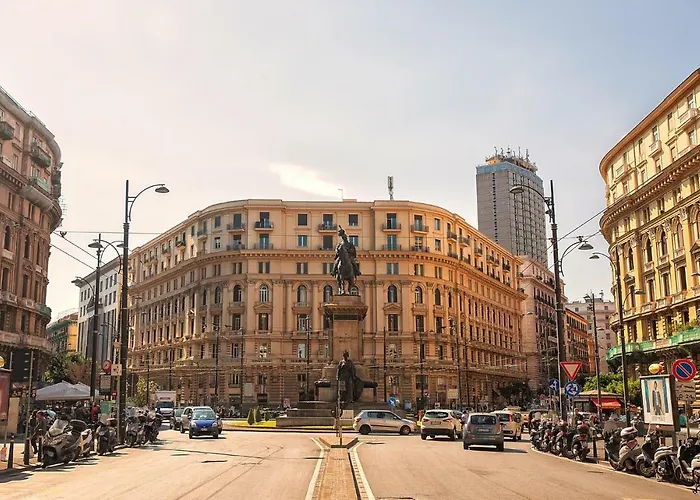 Hotel Be Italian Flat Piazza Bovio 22 Napoli