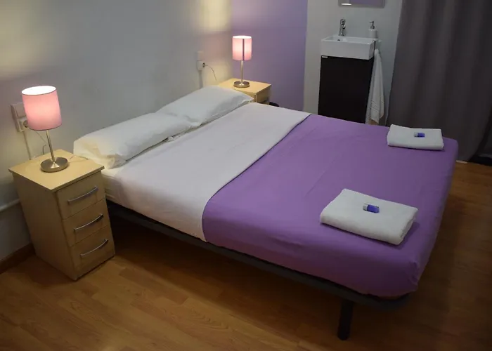 Hostal Mimi Las Ramblas Barcellona