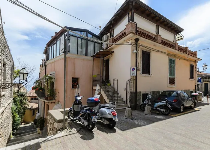 Sweet Taormina Apartment