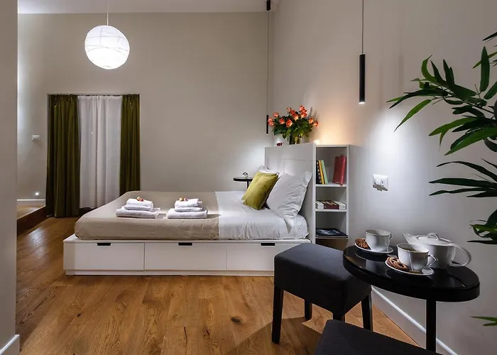 Tula Inn Roma
