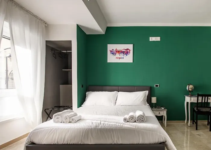 Borgo santa lucia b&b Nápoles