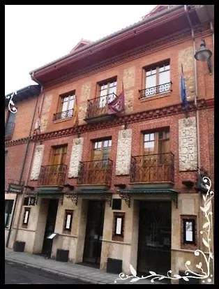 Hotel Hospederia Fernando I León